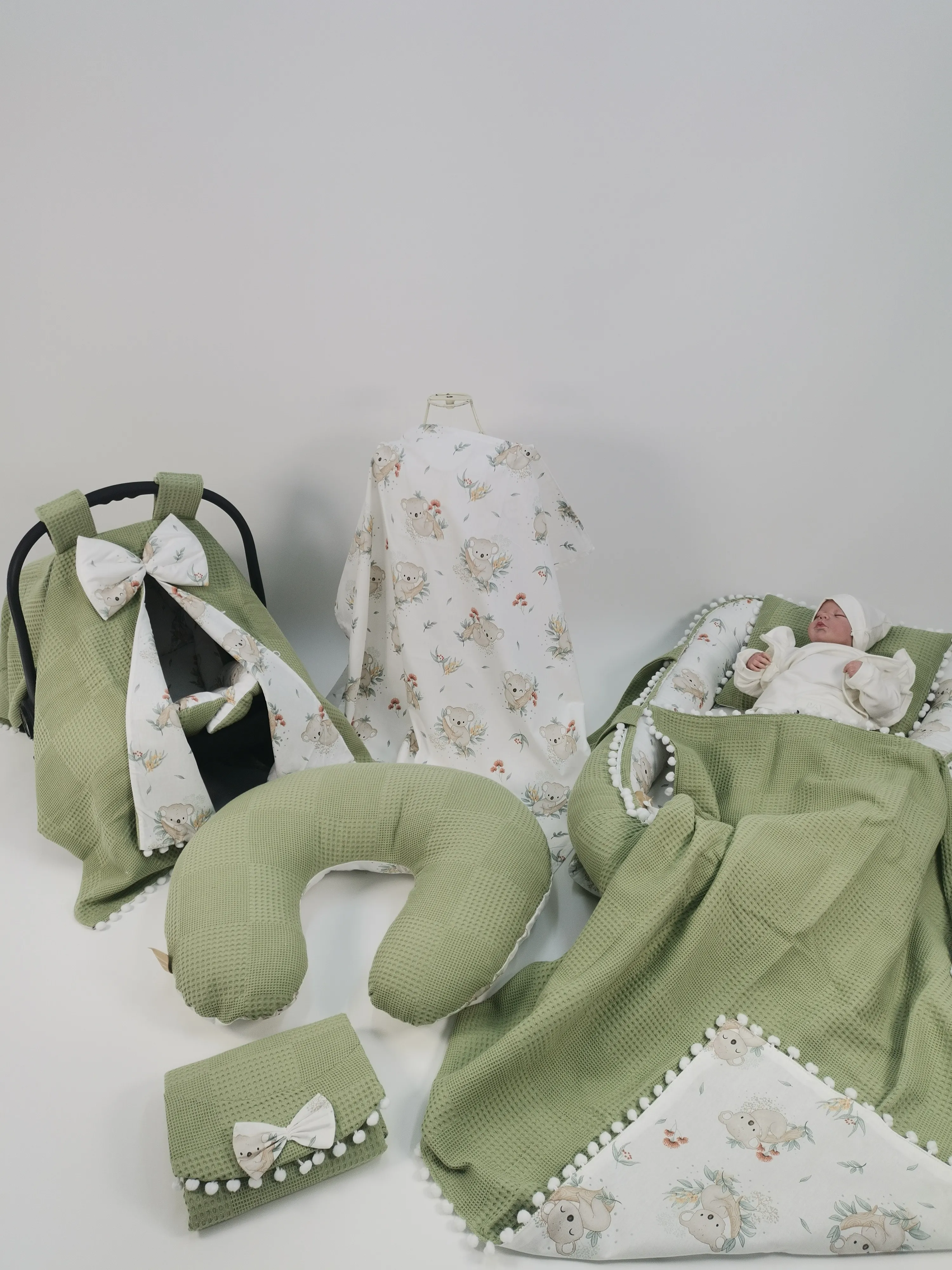 Babynest 8'li set fıstık yeşili waffle pike - koala poplin