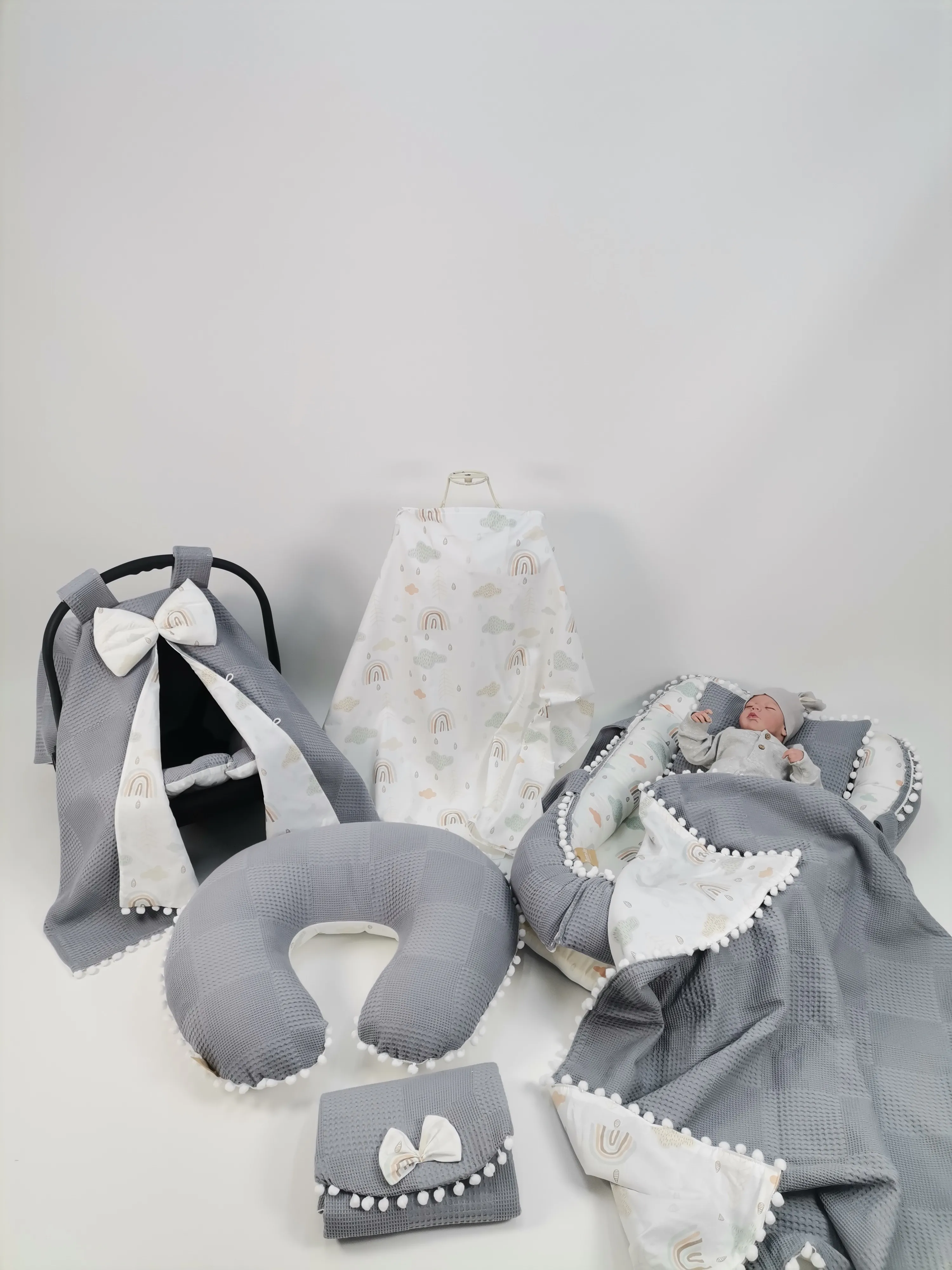 Babynest 8'li set koyu gri waffle pike - gökkuşaklı poplin