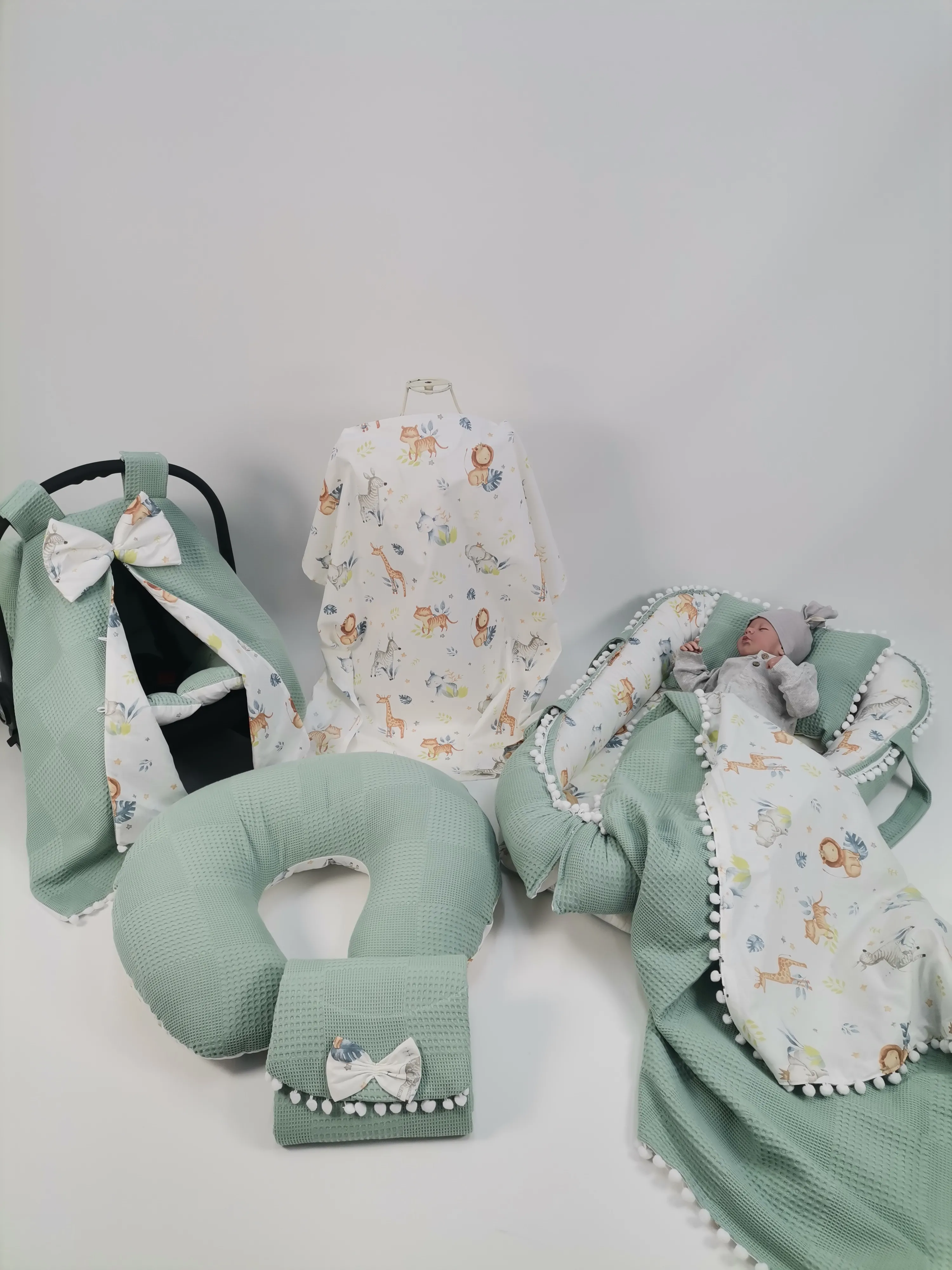 Babynest 8'li set yeşil waffle pike - sevimli hayvanlar poplin