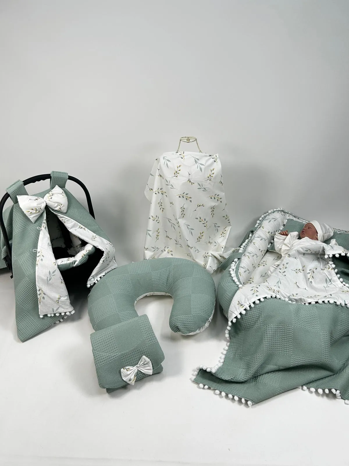 Babynest 8'li set yeşil waffle pike - yeşil zeytindalı desenli poplin