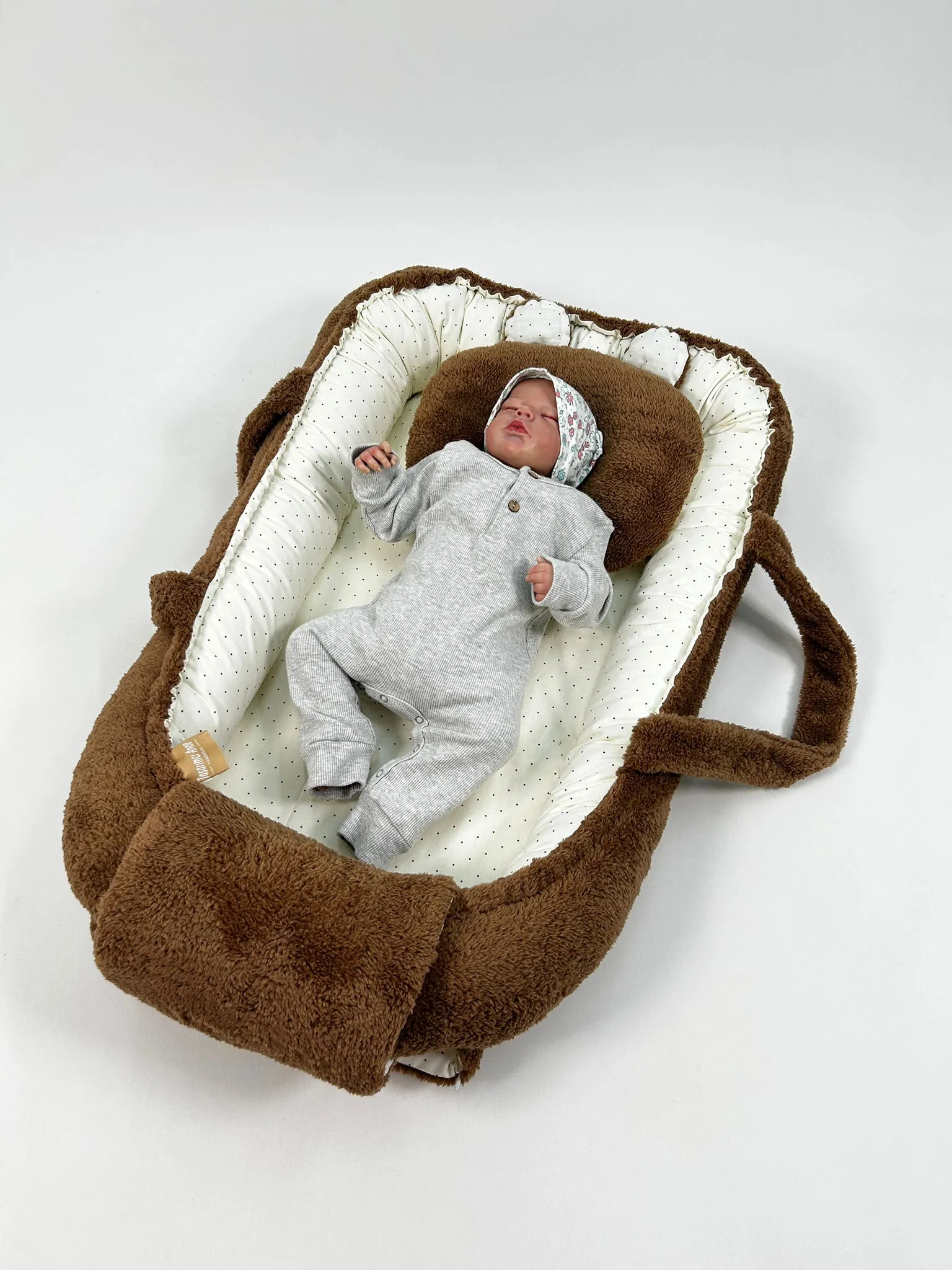 Babynest kahverengi welsoft - krem zemin üstü kahve rengi puantiyeli poplin