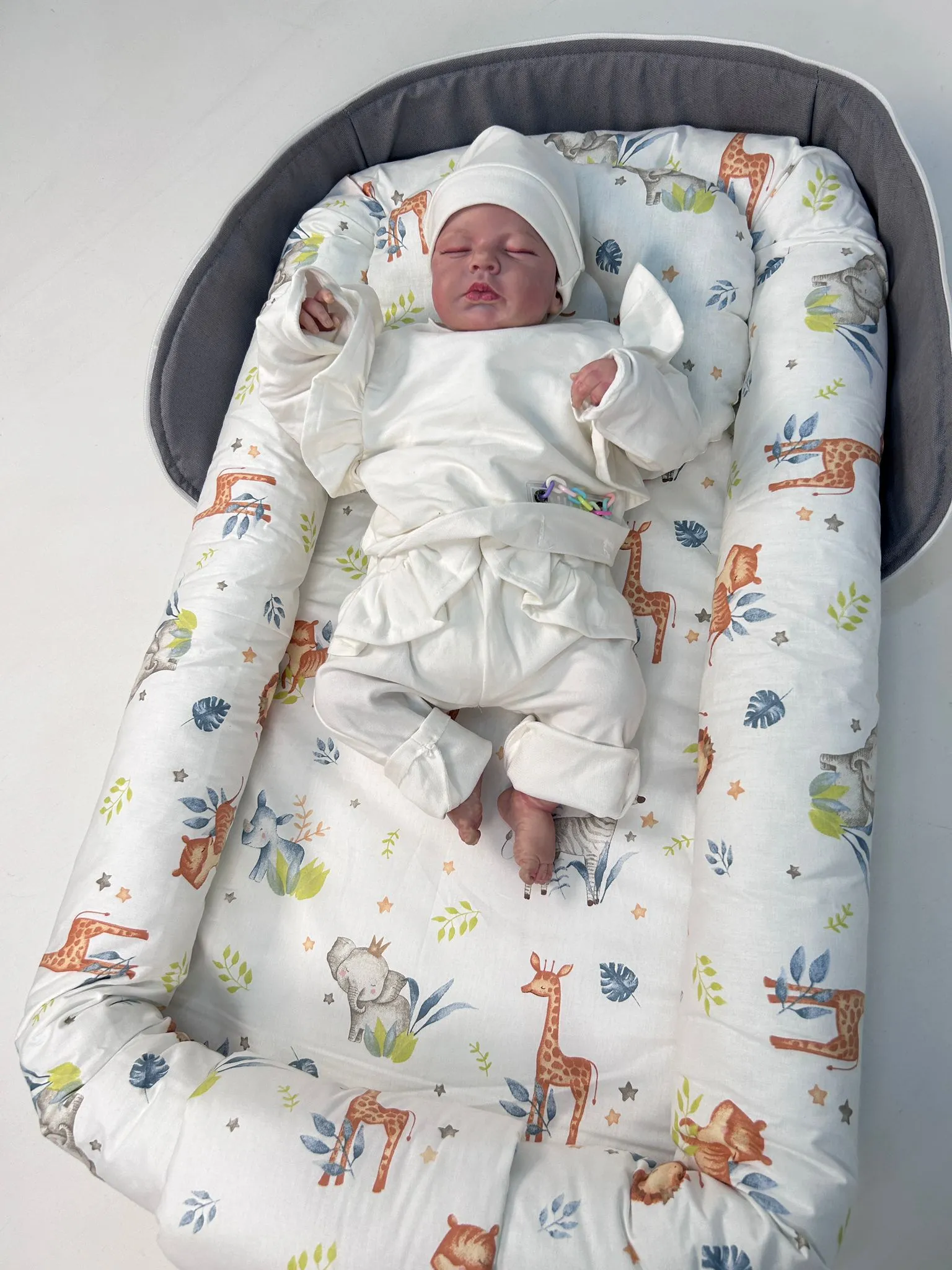 Çantalı babynest gri panama keten - sevimli hayvanlar poplin