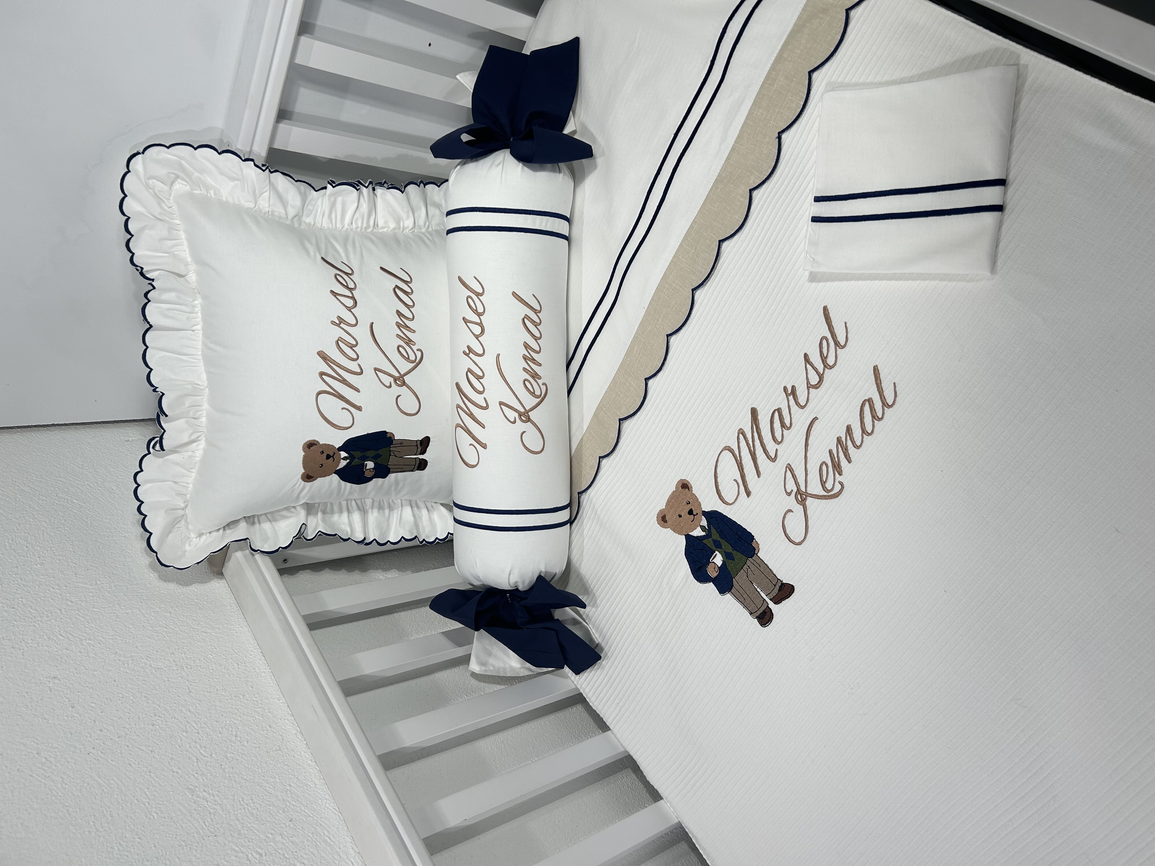 Pike takımı 5 parça beyaz fitilli pike - bej isviçre keteni 9