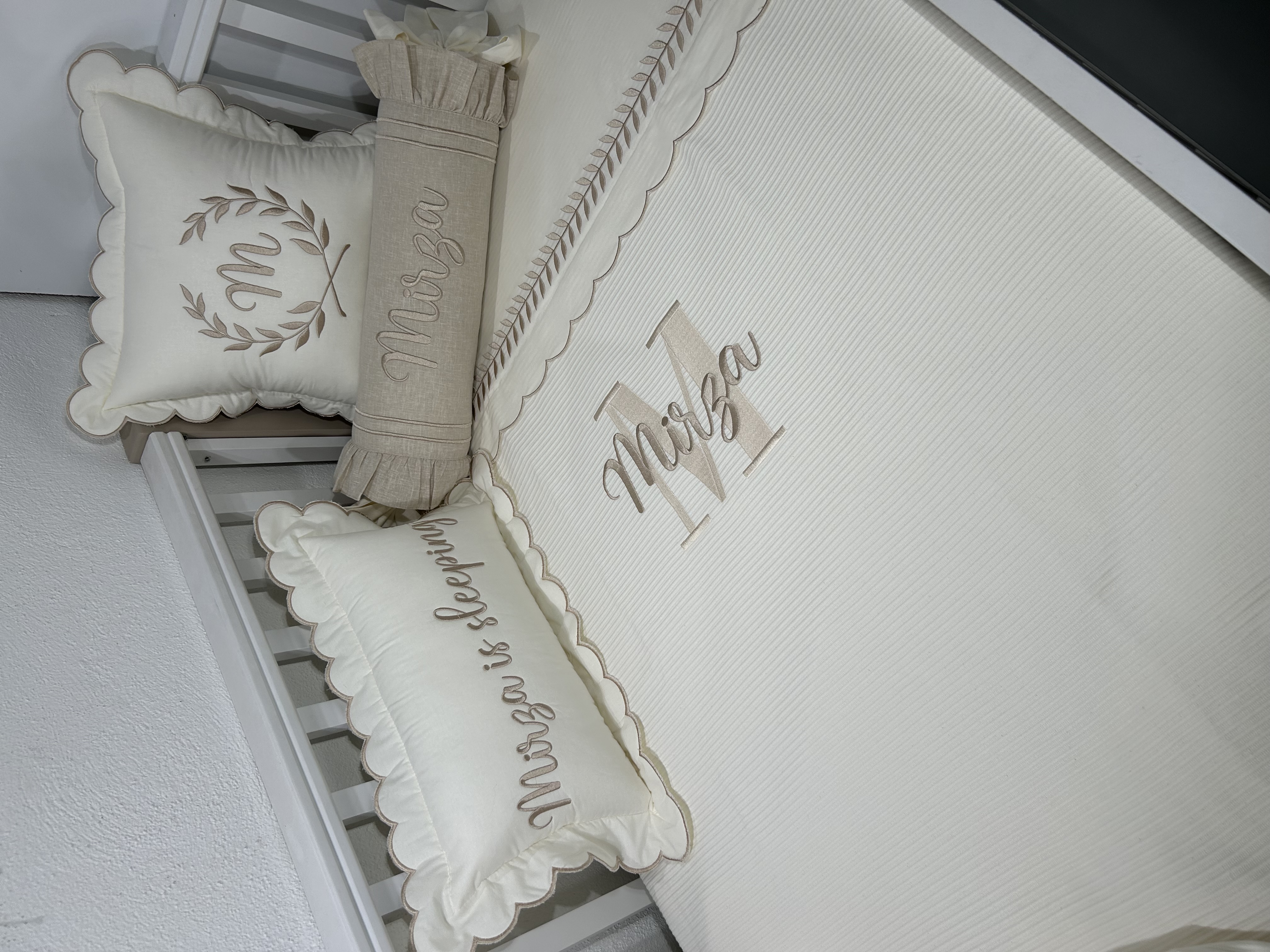 Pike takımı 6 parça krem fitilli pike - bej isviçre keten - krem poplin