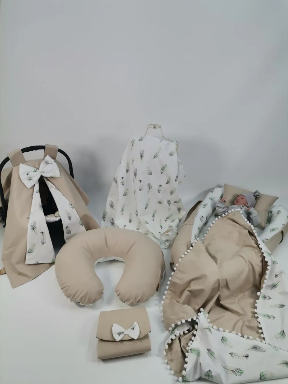 Babynest 8'li set bej poplin - yeşil tüylü poplin