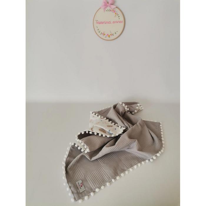 Battaniye gri waffle pike - mavi aylı bulutlu müslin