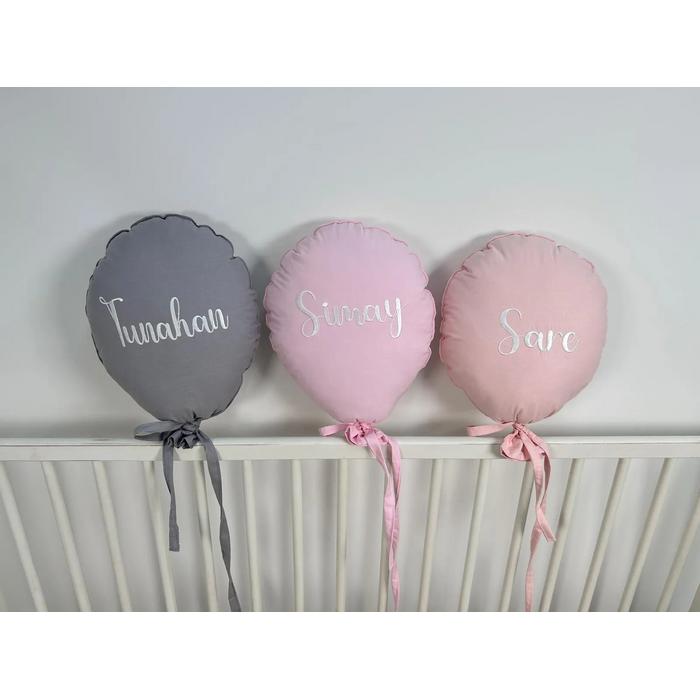 Balon yastık 3 adet isim işlemeli