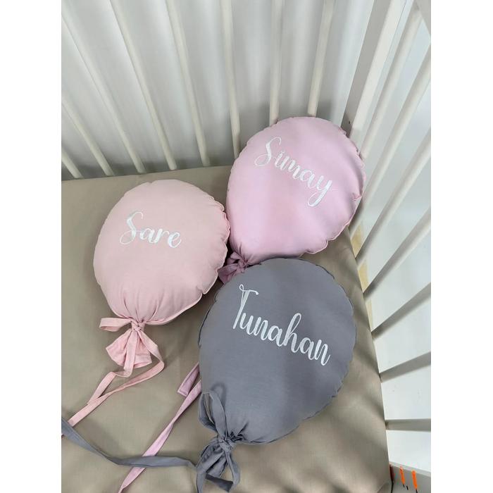 Balon yastık 3 adet isim işlemeli