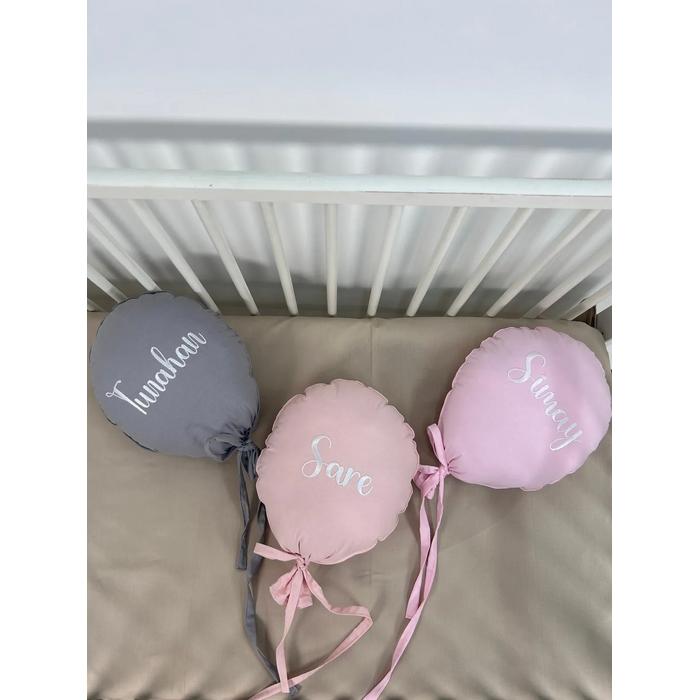 Balon yastık 3 adet isim işlemeli