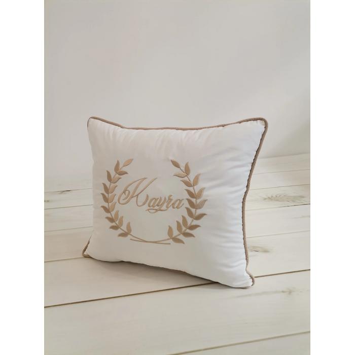 İsim ve defne yaprağı işlemeli fitilli süs yastık 4