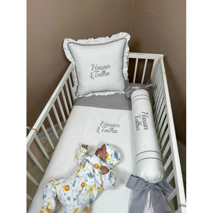 Nevresim takımı 5 parça nakış işlemeli beyaz poplin - gri poplin