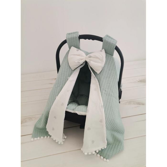 Puset örtüsü yeşil örgü pike - gümüş kalpli poplin