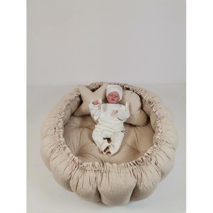 Yuvarlak babynest 9'lu fırfırlı set bej zemin üstü kahve rengi puantiyeli poplin