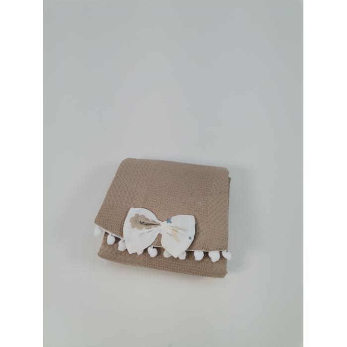 Yuvarlak babynestli 9'lu set bej waffle pike - mavi aylı bulutlu müslin