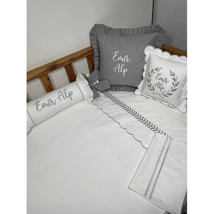 Pike takımı 7 parça beyaz fitilli pike - gri isviçre keteni