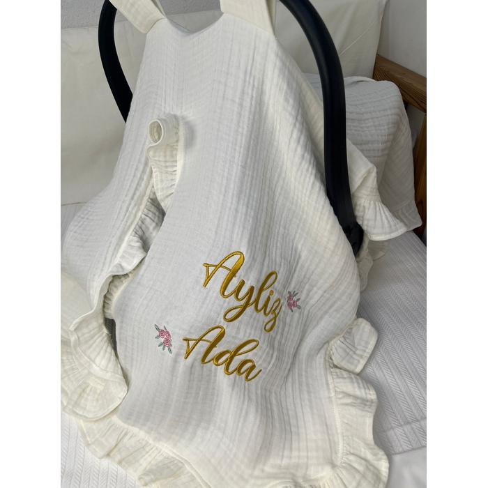 Puset örtüsü fırfırlı 4 kat krem müslin - isim işlemeli 